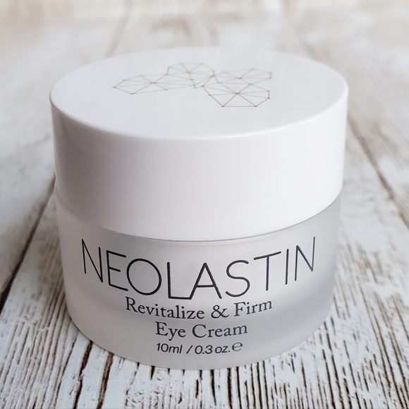 Neolastin Revitalize & Firm Eye Cream, 10ml, NWT - Picture 1 of 2